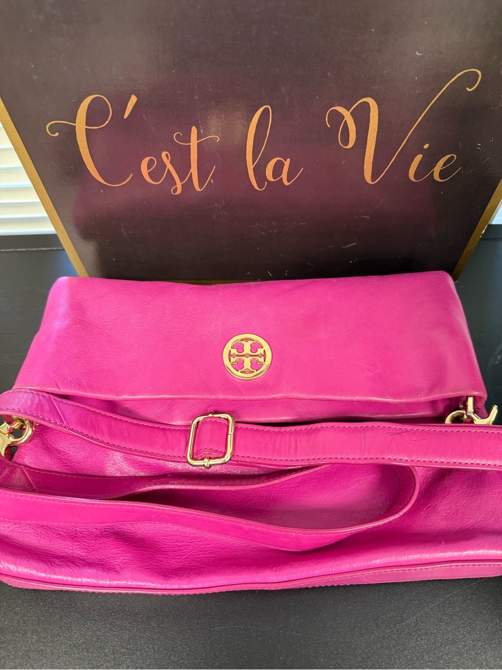 Tory Burch Dena convertible crossbody bag featuring Fold-Over gold tone - Picture 9 of 15